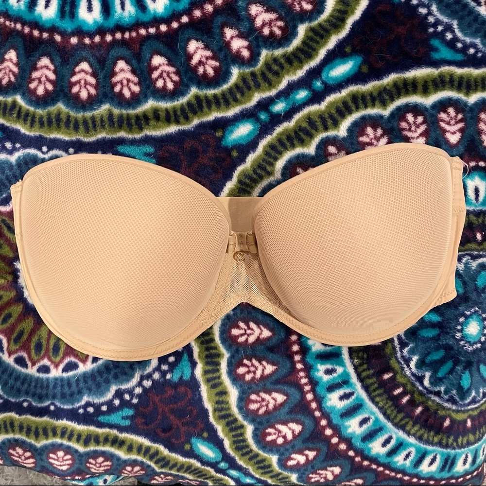 Chantelle Vous Et Moi Strapless Underwire Nude Bra 32DDD NWOT Orig. $68.00
